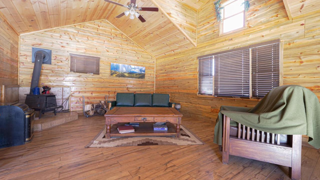 Aubin Sky Lodging At The Yl Ranch Savery Εξωτερικό φωτογραφία