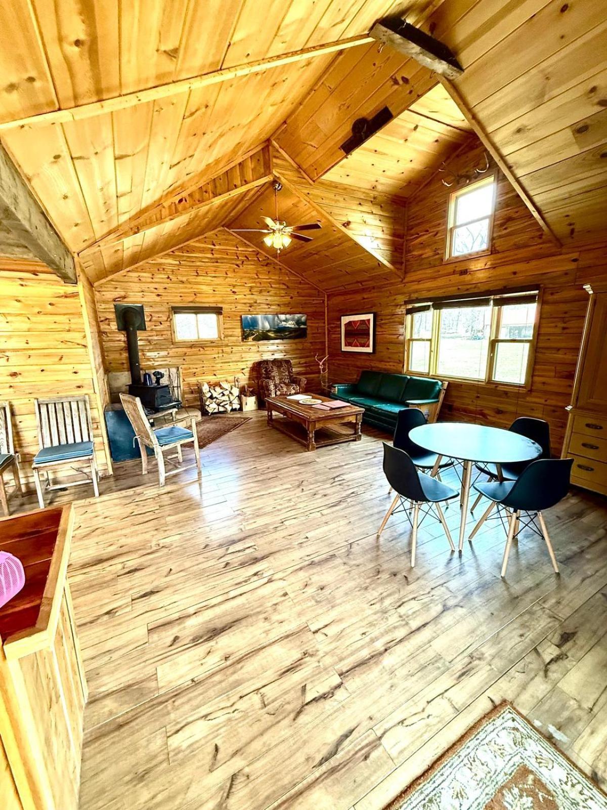 Aubin Sky Lodging At The Yl Ranch Savery Εξωτερικό φωτογραφία